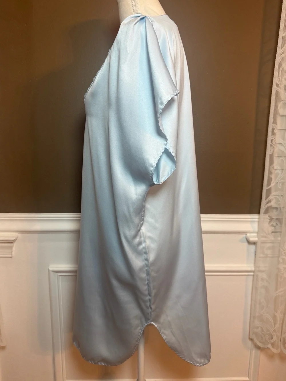 Vintage Jayre California Satin Nightgown Lace Blue L‎